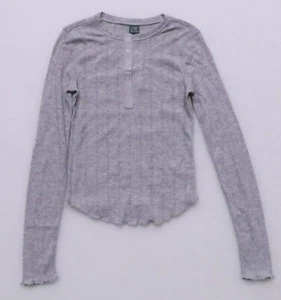 WILD FABLE GRAY SNAP FRONT HENLEY PULL OVER KNIT TOP LONG SLEEVED XS or S NEW - Picture 1 of 6