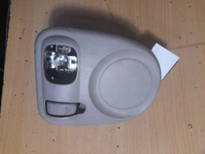 CHRYSLER VOYAGER 5 ДВЕРИ ХЭТЧБЕК 2004-2008 ИНТЕРЬЕР СВЕТА 1108739 - Изображение 1 из 3