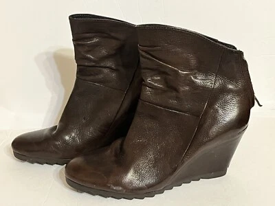 ¡NUEVO! Botines de cuña ocultos ASH •38/EE. UU. 7,5• cremallera trasera cuero marrón Foto 1 de 4