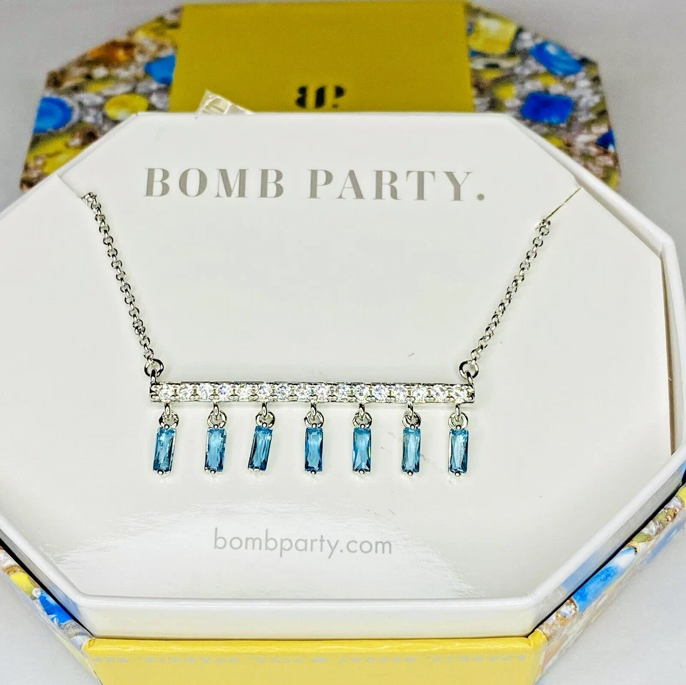 Collar Bomb Party Noviembre Cumpleaños 2023 "Fringed Shimmer" RBP4363 Azul Suizo Foto 1 de 4