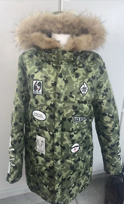 Chaqueta negra Devil Nut Back L camuflaje piel sintética parka plumón acolchado militar grunge Foto 1 de 4