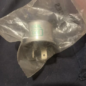 QTY 2 N.O.S IDEAL DOT Flasher Relay HD 552-12V DOT - Picture 1 of 3