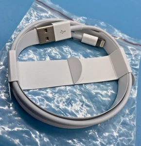 Air Pods Pro USB Charging Cable - Origional / NEW - Picture 1 of 4