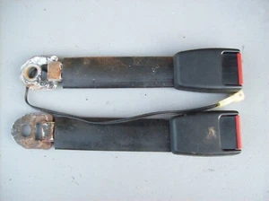 Porsche 911 964 993 928 968 944 Turbo S S2 S4 GTS Front Seat Belt Receiver Set 8 - Picture 1 of 10