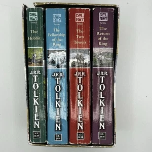 The Hobbit & Lord of The Rings Box Set J.R.R Tolkien VTG 1997 Paperbacks - Bild 1 von 14