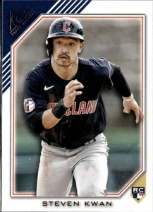 2022 Topps Gallery Steven Kwan #166 RC - Picture 1 of 2