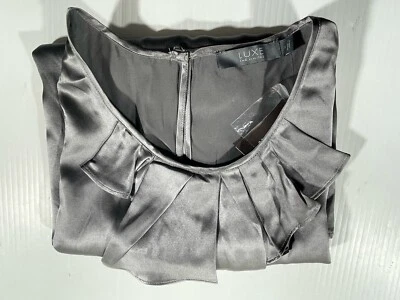 Blusa Luxe The Limited para mujer gris 100 % seda sin mangas con volantes capas M Foto 1 de 4