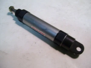 NEU SMC CMC 20.45 PNEUMATIKZYLINDER 20 BOHRUNG X 45 MM HUB P3945 - Bild 1 von 4