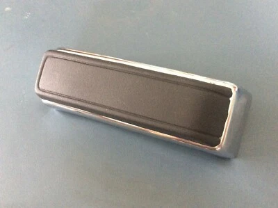 Protector de parachoques derecho E8MY-17997-A - 1988-91 MERCURY COLONY PARK Foto 1 de 2