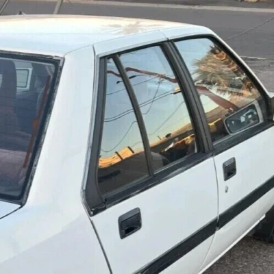 Dodge Colt, Mitsubishi Mirage : 1985, 1986 - 1992,  Right Rear Door Vent Glass - Image 1 of 4