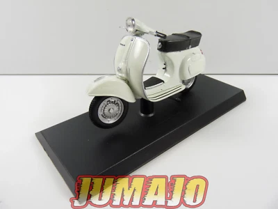 VES107 MOTO VESPA ITALIE Fassi Toys 1/18 : VESPA 125 Primavera 1968 - Immagine 1 di 4