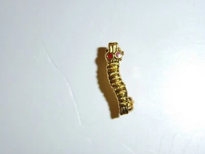 e2485 WW 2 US Army Air Force Navy Gold Caterpillar Club Pin Parachute A2A15 - Picture 1 of 3