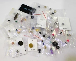 Mixed Lot Various Buttons 130 Craft Clothing Buttons - Picture 1 of 2