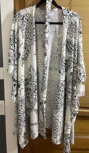 Lularoe schwarz-weiß Paisley Kaftan-inspirierter Damen-Halstuch Gr. S/M neu mit Etikett - Bild 1 von 7