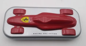 ASTUCCIO PORTAPENNE FERRARI VUOTO IN METALLO ORIGINALE CON LOGO - Picture 1 of 3