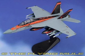 Hobby Master 1:72 F/A-18F Super Hornet USN VFA-94 Mighty Shrikes NA200 - Picture 1 of 8