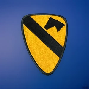 Patch bordo merlato guerra Vietnam esercito USA 1° divisione cavalleria AG57 - Foto 1 di 3