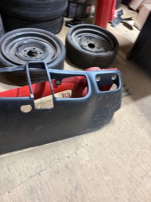 Pontiac Trans AM 1974-75 panel de cenefa inferior frontal reproducción de fibra de vidrio Foto 1 de 4