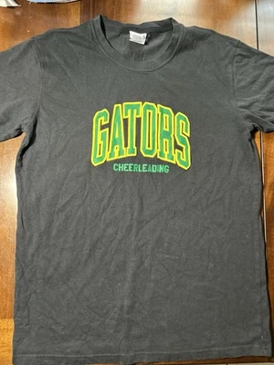 Camiseta Varsity Spirit Gators Cheerleading para hombre talla L camiseta gráfica negra Foto 1 de 4