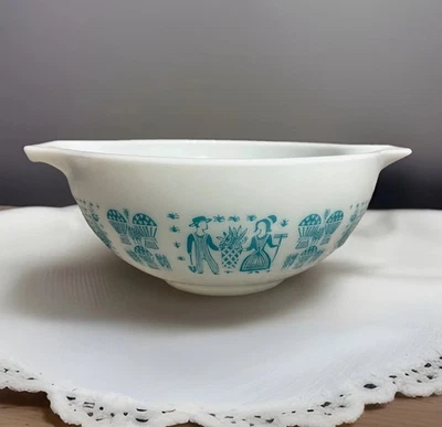 Pyrex Vintage 1950s Amish Butterprint Turquoise Cinderella Bowl - Image 1 of 4