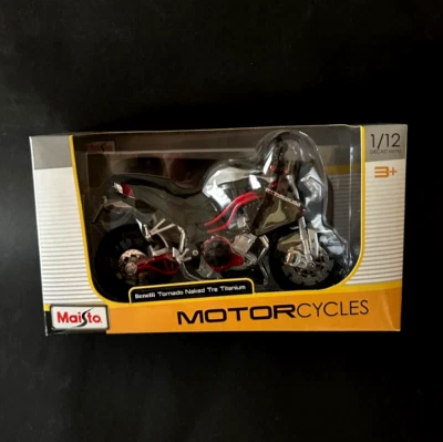 Benelli Tornado Naked Tre Titanium  1:12 scale - Imagen 1 de 3