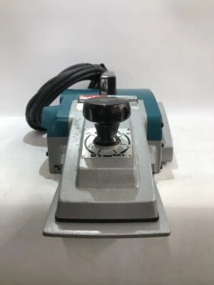 Makita 1806B 170mm tested 50-60Hz 1200W 12.5A 100V 15000rpm Used  - Image 1 of 4