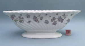 Wedgwood April Flowers Bone China Mantle Vase Flower Arranging - Picture 1 of 13