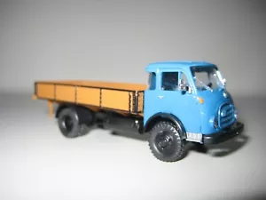 Roco H0 1512 - Camión STEYR 680 LKW azul con plataforma marrón - Imagen 1 de 11