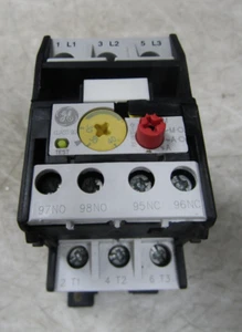 💥GE GENERAL ELECTRIC 30-40 AMP OVERLOAD RELAY RT12W W/ RTXP BASE ADAPTER - Picture 1 of 8