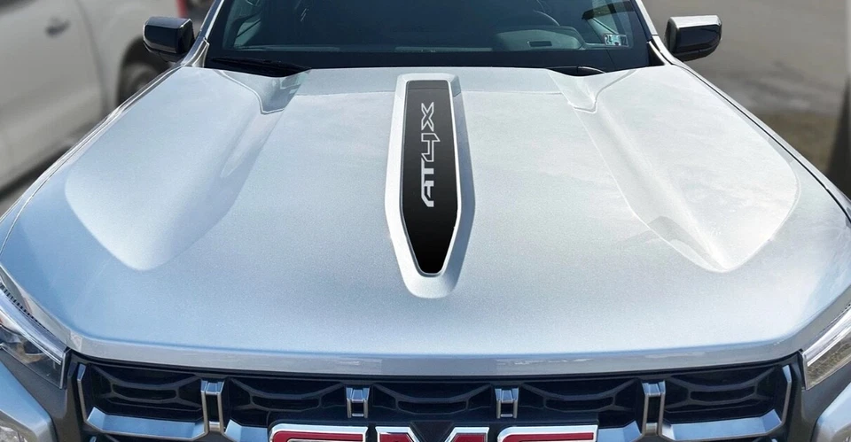 Calcomanía capó central GMC Canyon AT4X 2023-2025 envío gratuito. Foto 1 de 4