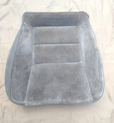 86.5 87 88 89 90 91 92 TOYOTA SUPRA SEAT CUSHION BOTTOM RIGHT PASSENGER GRAY - Image 1 of 4