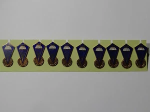  Fallschirmsport-/ Fallschirmsprung Leistungsabzeichen DDR GST 10 Stück - Bild 1 von 3