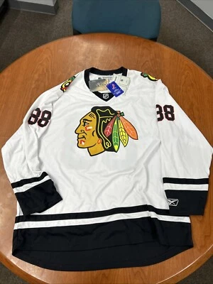 Camiseta Reebok Patrick Kane branca 2XL - Imagem 1 de 4