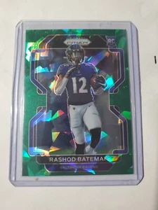 2021 Rashod Bateman Prizm Green Ice SSP Parallel BALTIMORE RAVENS RC - Foto 1 di 2