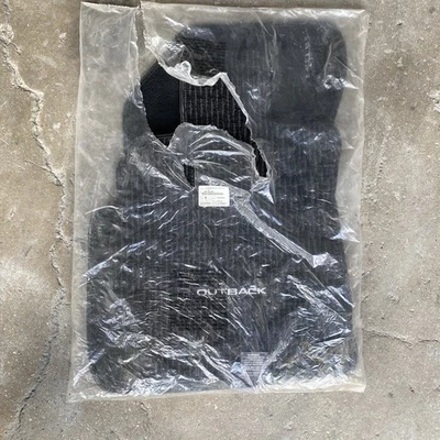 Tapete de assoalho Subaru Outback preto 2015-19 conjunto de fábrica de 4 # J501SAL000 - Imagem 1 de 2