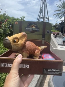 Universal Studios Jurassic World interaktiver Aquilops Dinosaurier Schulter Haustier - Bild 1 von 1
