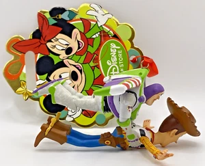 Disney Store SKETCHBOOK Ornament 2019 TOY STORY Buzz & Woody Flying ~ Neu mit Etikett - Bild 1 von 12