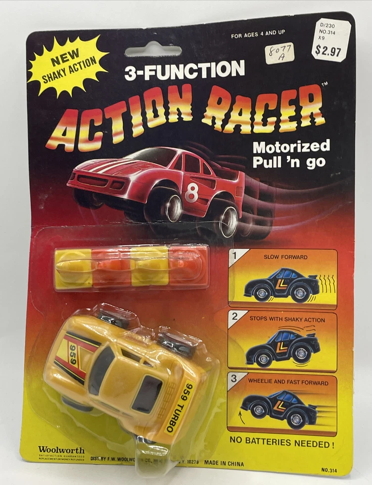Porsche Turbo Action Racer amarillo de 3 funciones motorizado Pull 'N Go No. 314 Foto 1 de 3