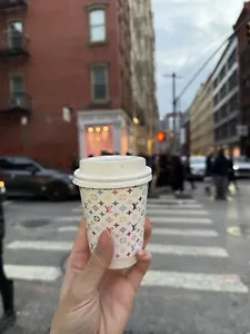 Louis Vuitton Murakami Pop Up Event - Picture 1 of 5
