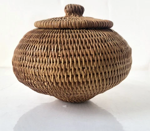Vintage Southwestern Miniature Tightly Woven Basket With Lid Cover