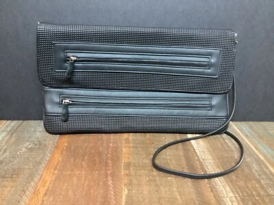 Bolso Bandolera/Clutch Convertible Urban Oxide UO2 Negro Goma Guijarro  Foto 1 de 4