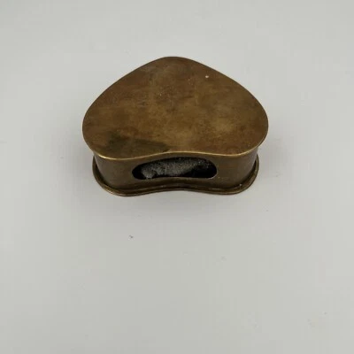 -Ambientador de pared de latón con forma de corazón vintage Foto 1 de 4