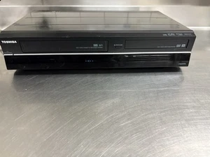Toshiba DVR620KU Dolby DTS HDMI Combo VHS Recorder DVD Player - Picture 1 of 9