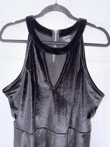 Torrid Damen 2x schwarz Samt Kragen Tank ärmelloses Top Schlüsselloch Reißverschluss vorne hinten - Bild 1 von 6