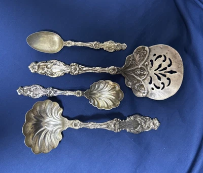 Servidores antiguos Gorham Sterling Art Nouveau 4 piezas serie H 18,9 oz carcasa floral Foto 1 de 4