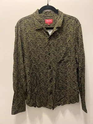 CAMISA SUPREMA NEGRA/DORADA VINES RAYÓN CAMISA L/S TALLA M MEDIANA KERMIT MAX MAFIA Foto 1 de 4