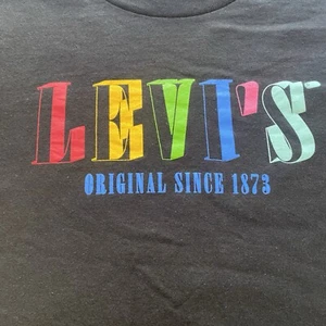 Camiseta Levi's Para Hombre Pequeña Negra Algodón Logo Multicolor Cuello Redondo Clásica Nueva Sin Etiquetas - Imagen 1 de 14