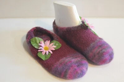 Gestrickte &gefilzte Haus-/Filzschuhe-Glogs Frühlingserwachen Gr. 40/41 Unikat   - Bild 1 von 3