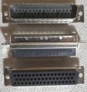 AMP 205212-3 Plug D-Sub Connector Housing - Picture 1 of 1