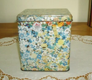 Vintage MORROW'S NUT HOUSE Flowers 5" Square Tin w/ Hinged Lid ~ - Picture 1 of 11